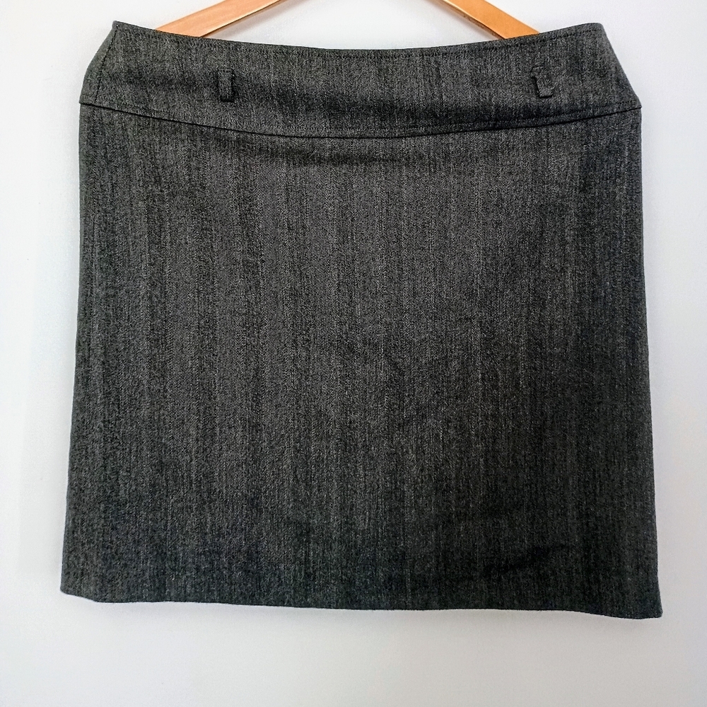 White House Black Market Gray Women's Skirt